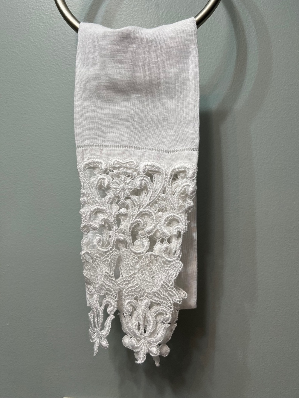Vintage Battenberg Lace Hand Guest, Finger Towel
